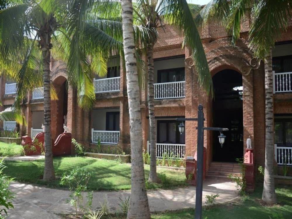 Thazin Garden